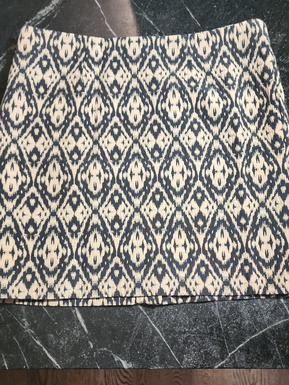 Willi Smith Beige And Black Ikat Pattern Mini Zippered Skirt Size 12